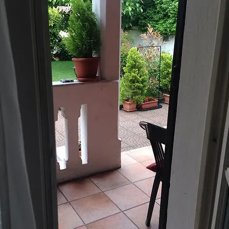 At Home 128 A Little Garden In The City Apartment Turin